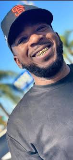 Please keep Harold Smith and family in your Prayers , I got a message from  his son Randy this morning Harold is still hanging on, he's not doing good,  Thanks