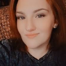 Deleting pics of exes when in a new relationship?