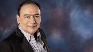 Amado Terán Cantante