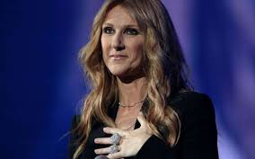 Ils/elles auront le choix entre un report de leur billet de 2020 à 2021 ou une demande de remboursement. 55 000 Billets Vendus En 9 Minutes Celine Dion Pulverise Le Record Des Vieilles Charrues Le Parisien