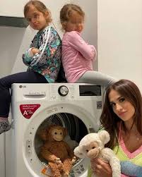 Antonio and michela immobile, his parents, were also very supportive of their son. Ciro Immobile E Jessica Melena Quarantena Coi Tre Figli Foto Private Gossip