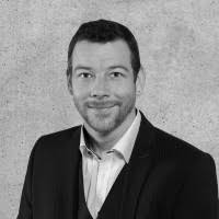 400+ "Auer" profiles