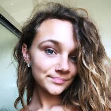 Jazmin Robbins's Instagram, Twitter & Facebook