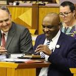 Land expropriation: Parties opposed amendment