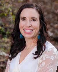 Jessica Hendrix's Instagram, Twitter & Facebook