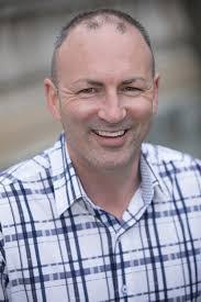 Keri Schindler's Instagram, Twitter & Facebook