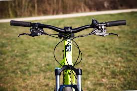 Sep 19, 2018 · rockrider 520 comes equiped with a pretty basic saddle, one of the cheapest from decathlon (it should be replaced or adjusted to the right angle, otherwise it will cause pain). Btwin Rockrider 520 Einsteigerrad Oder Geldverschwendung Inside Mountainbike Magazin
