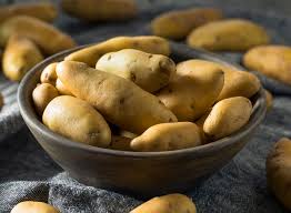 They are grown in canada and the midwest and if more than half of the potato is green, throw it out. How Much Protein Is In A Potato Eat This Not That