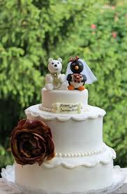 Benutzerdefinierte Hochzeitstorte Topper Eisbar Von Perlillapets Wedding Cake Toppers Custom Cake Toppers Custom Wedding Cake Toppers