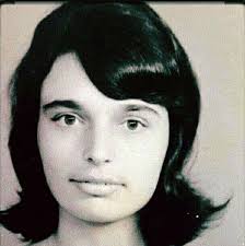 Fond memories of my English literature O level .. Mr Coombs was a great  teacher .. still love this book 📖