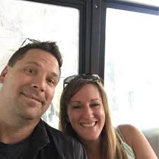 Dan Thoemke (@GoldenDano)