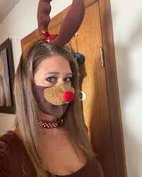 Deborah Blayney's Instagram, Twitter & Facebook