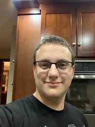 2018 outlander 1000 xt max. Please help can't figure it out . It does this  then sometimes a message saying fuel sensor fault