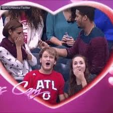 See more ideas about kiss cam, between friends, kiss. Kiss Cam 15 Funny Gifs Funnyfoto