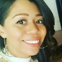 Kelly Morrow's Instagram, Twitter & Facebook