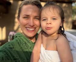 Shantel VanSanten (@therealshantel) • Instagram photos and videos