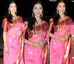 With summer in full swing, it's important to keep your look as fresh as possible. 31 Indian Hairstyles For Round Face Girls To Rock With Saree Keep Me Stylish