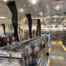 Najbliži smještaj je za 60 m zagreb (tablica, povećana galeriju, tj. Muller Drogerija Dubrava Srediste Ulica Rudolfa Kolaka 14