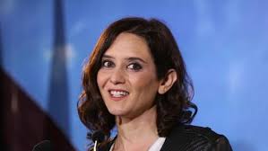 Con más de la mitad de los la libertad ha triunfado, dijo díaz ayuso durante un discurso ante sus seguidores unas horas después de que se conozcan los primeros resultados de los. Ayuso Cree Que Los Atascos Son Una Sena De Identidad De Madrid