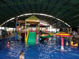 Ketika untung suropati mendapat tugas untuk memadamkan perlawanan rakyat banten, ia berhasil menangkap pangeran purbaya. Kolam Renang Untung Suropati Pasuruan Perjalananku Taman Ria Suropati Pasuruan Kolam Renang Di Pasuruan Kota Terbaru Naik Terbaik Terbagus Mendadak Pandaan Wisata Bangil Tempat Prigen Bhakti Alam Astoria Area