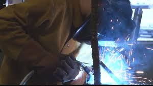 In south carolina, most truck driving programs last between four and eight weeks. Free Short Term Job Training Available At Sc Technical Schools Wltx Com