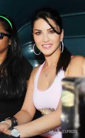 Image result for sunny leone sexy photo
