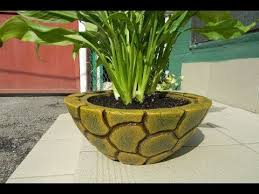 See more ideas about flower pots, cloth flowers, flower pot holder. Diy Cement Craft Ideas Of Cement Pots Imitation Stone Simple Cement Cement Flower Pots Cement Crafts Cement Pots