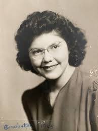 Josephine Dickson's Instagram, Twitter & Facebook