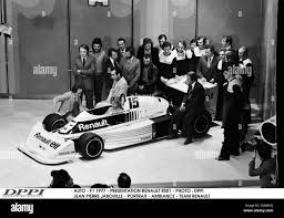 Image result for Gris Elyees 1977 Renault