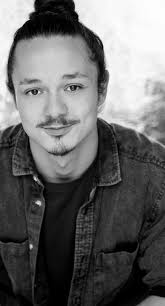 Spiegeltent FINAL.indd