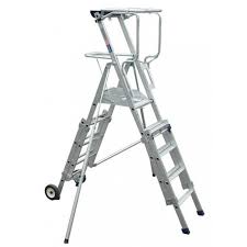 Forums pour discuter de escabeau, voir ses formes composées, des exemples et poser vos questions. Location Escabeau Professionnel 3 65 M Echafaudages Kiloutou