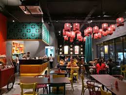 So then one day when i was looking for lunch, i spotted this place. Guess What Kota Damansara Charlotte Kong