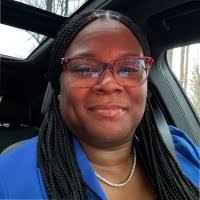 Julia Pettersen Email & Phone Number