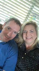 Melissa Ludlum's Instagram, Twitter & Facebook