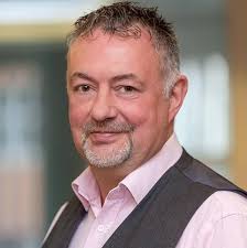 Verschwinde (Maja und Babette 1) Thriller: Anders. Schneller. Härter.  Emotionaler. (Maja Jäger und Babette Lohs Thrillerreihe) eBook : Jacoby,  Roy: Amazon.de: Kindle-Shop