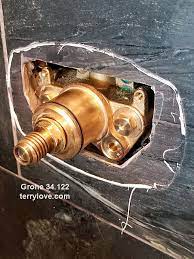 Refer to installation instructions for thermostatic valve th‐150 / th‐175 for temperature calibration and trim installation. Greasing The Grohe 47 050 Cartridge For Grohtherm 34 122 Thermostatic Shower Valve Terry Love Plumbing Advice Remodel Diy Professional Forum