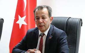 12 aralık 1973, bolu) türk avukat ve siyasetçi. Bolu Belediye Baskani Tanju Ozcan Kimdir Hangi Partili