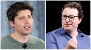 Travis Pomeroy's Instagram, Twitter & Facebook