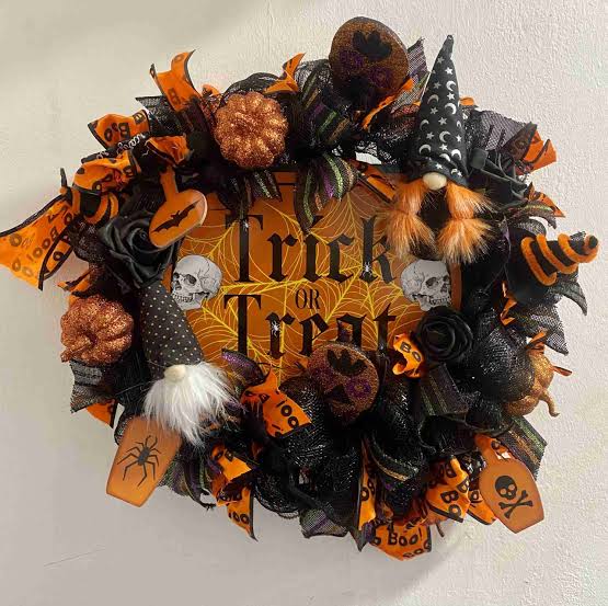 Stylish Halloween Wreath