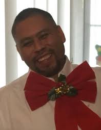 Pedro Uriostegui's Instagram, Twitter & Facebook