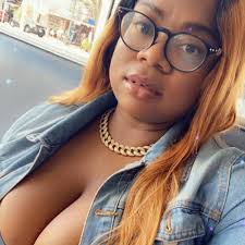 This is how I do #Miami! 🤪 Visited @lionfarms_ Such a BEAUTIFUL self  sustaining property..I did NOT want to leave. I'd build myself a little  house