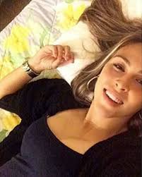 Estrela da seleção feminina de futebol bate um bolão dentro e fora dos  campos