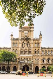 Kala Ghoda Art Precinct Mumbai: Self ...