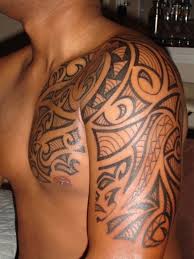 Los tatuajes tribales son muy fascinantes y una gran expresión de diseño artístico, los tatuajes tribales se remontan a hace más de 5000 años durante la edad de bronce. Tatuajes Y Disenos De Tribales Modaellos Com