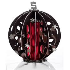 Buche Sphere De Noel De Michael Bartocetti Pour Le Shangri La Hotel Chocolat Noel Buche De Noel Decorations De Gateaux De Noel