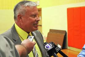 Suspended Winsted town manager reinstated