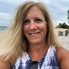 How to find a local beekeeper to learn about beekeeping in Rose City?