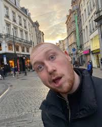 Ross (@_rosshazel) • Instagram photos and videos