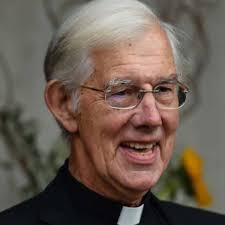 This tribute from Canon Nancy Mead, President, also contains Dean Robert's  obituary from The Telegraph ... I hope you don't have to subscribe to read  it from Casa Anglicana's website embedment ...