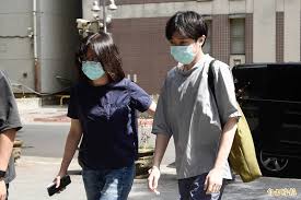 由香港走過倫敦再抵達加州，遊走在政治學和社會學 every day, 莫哲暐 john mok and thousands of other voices read, write, and share important stories. P4zkisj6bkkwnm